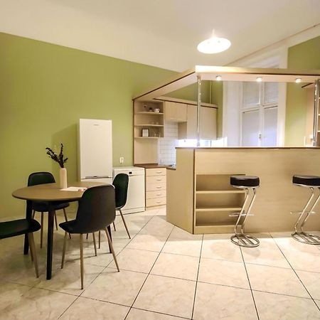 R171 Elitehost Raday Apartment Budapest Ngoại thất bức ảnh