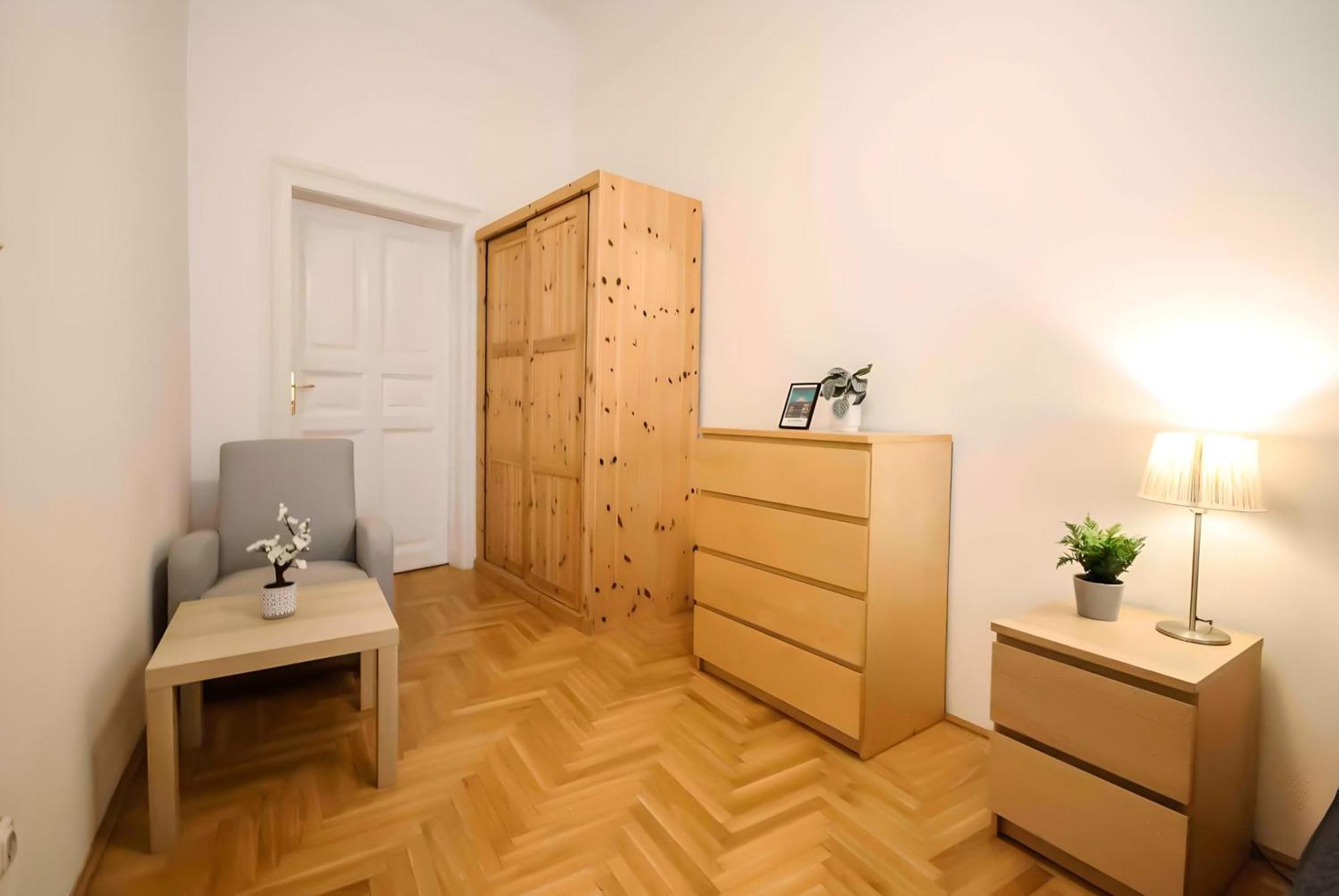 R171 Elitehost Raday Apartment Budapest Ngoại thất bức ảnh